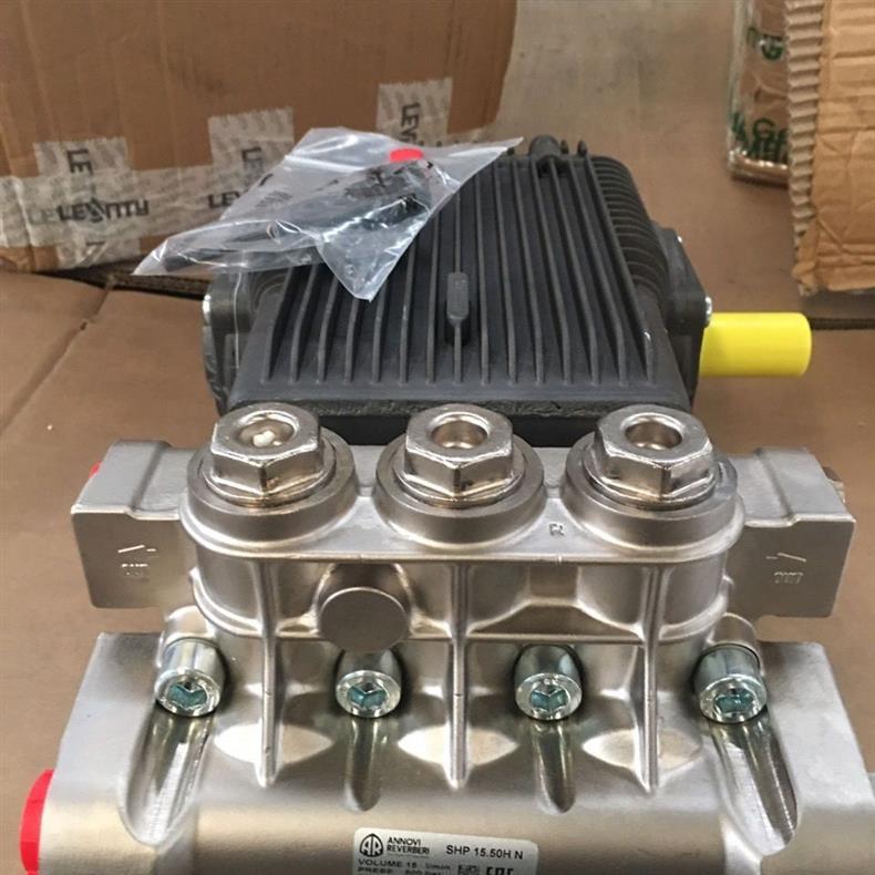 Italian Ar High-Pressure Pump Cleaning Machine 500kg Rgx22.50 High-Pressure Plunger Pump Car Wash Machine Pump Head