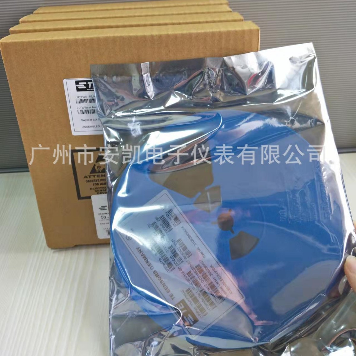 KMXP2000非接触位移传感器 TE泰科授权代理 现货秒发！！