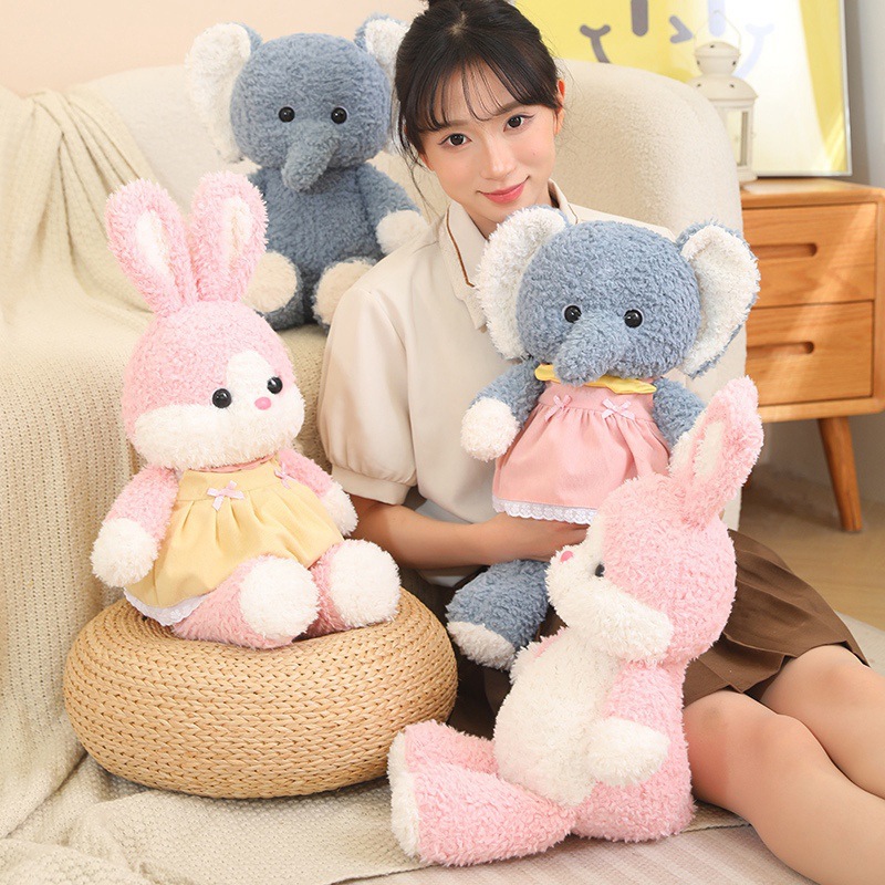 Bosque corriendo conejos elefantes osos adorables gatos muñecas de peluche muñecas Husky muñecas regalos para mujeres