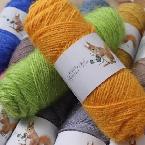 Squirrel Fluffy Thing Medium Thick Mohair Soft Bright Silk Thing Handmade DIY Woven Scarf Thing Hook Hat Woven Outer