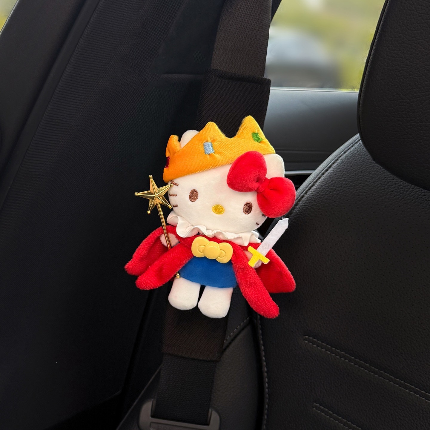 2026 New Hellokitty Car Seat Belt Shoulder Pad Decorative Anti-Wear Clothing with a High-End Feel for Women