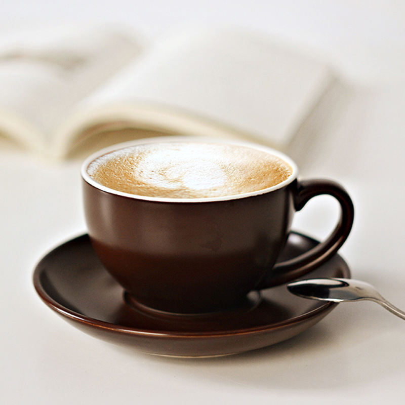 Tazas de café originales, tazas de cerámica, tazas de moda, tazas de agua con cucharas, platos de café al por mayor