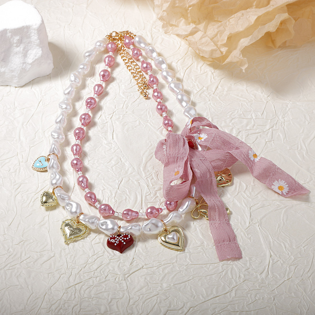 Elegante Señora Forma De Corazón Perla De Imitación Aleación Cadena Con Cuentas Collares En Capas Venta Al Por Mayor display picture 2