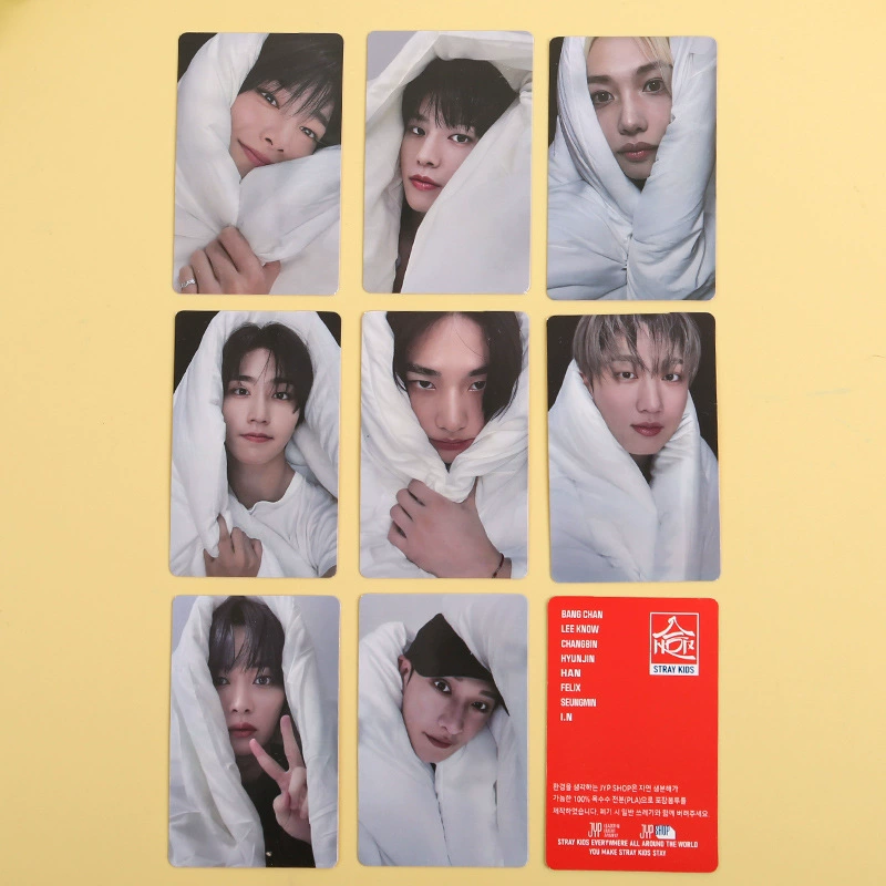 Коллекционная карточка (STRAY KIDS) Спецвыпуск HOP, 5,4×8,6 см, варианты участников и дизайнов