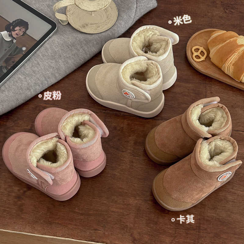 Baby Snow Boots Winter Fleece-Lined Thickeneded Kidsren's Boots Short Soft Sole Velcro Pure Color Warm Cotton Shoes Waterproof Baby Snow Boots Winter Fleece-Lined Thickeneded Kidsren's Boots Short Soft Sole Velcro Pure Color Warm Cotton Shoes Waterproof