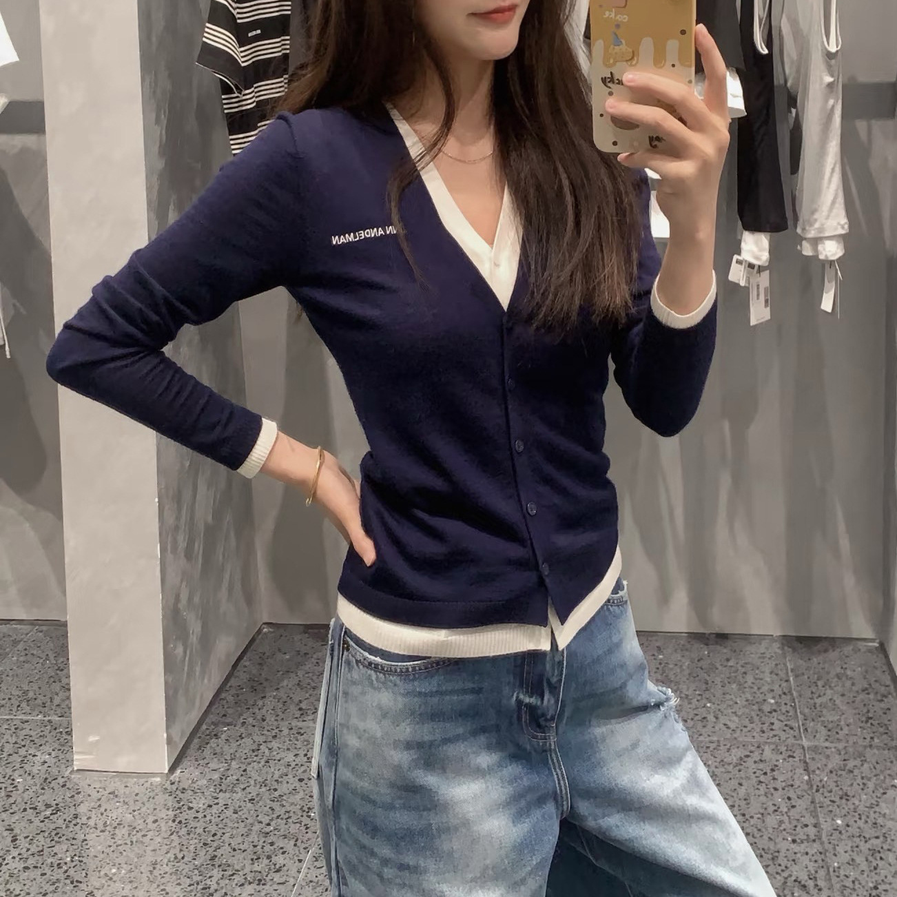 Celebrity Style Correct Version 2025 Autum Letter Embroider Stitching Contrasting Fake Two-Piece Wool Knitwear Jacket for Women