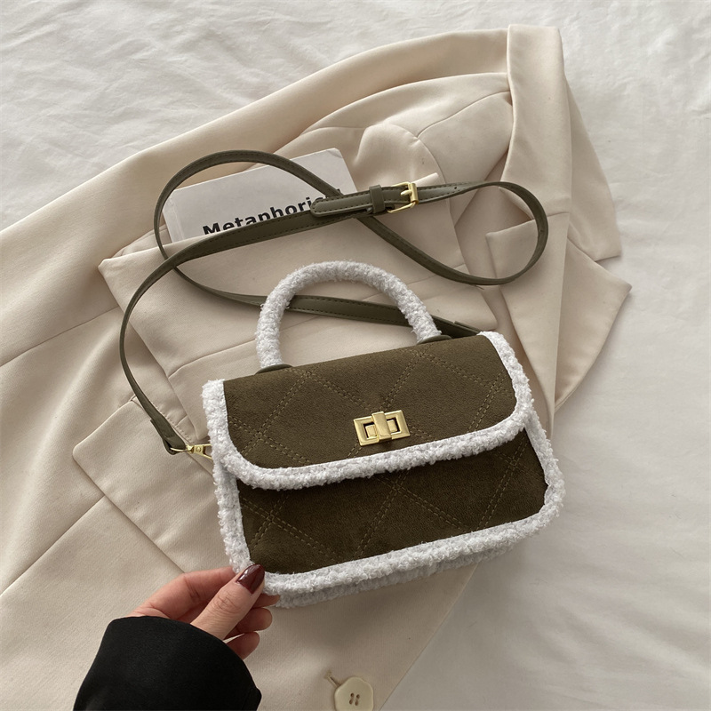 Bolso pequeño bolso de mano mujer 2025 nuevo estilo de primavera de hombro de moda bolso casual de piel de venado simple borde de peluche