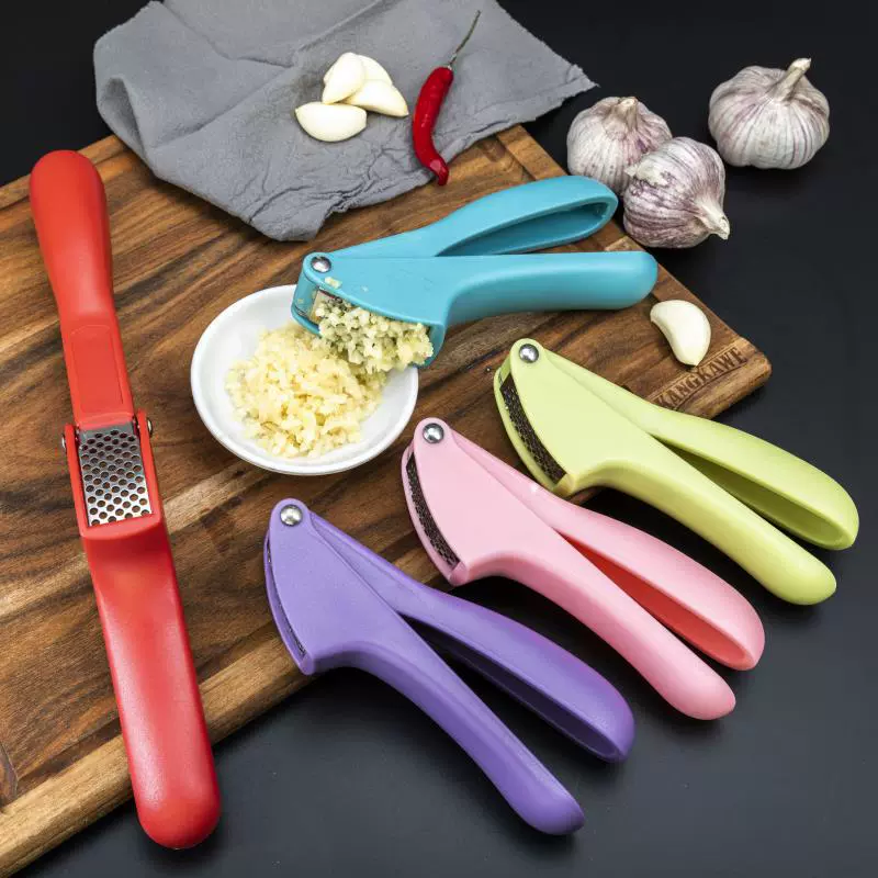 Производитель прямых продаж утолщенных мини-многофункциональных ручных кухонных приборов для прессования чеснока и чеснока артефакт