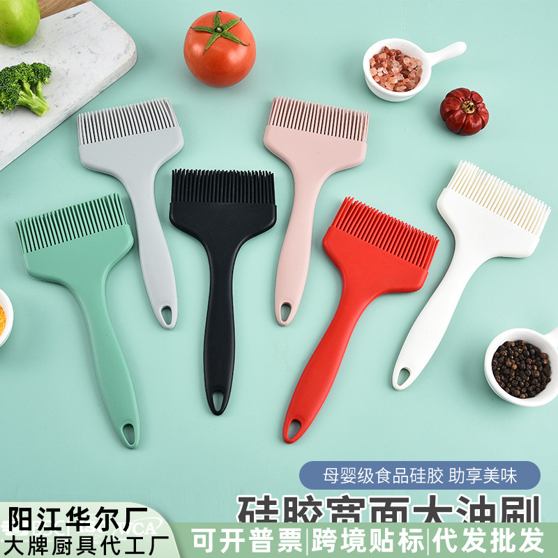 Spot New Silicone Oil Brush Household High Temperature Resistant Barbecue Brush Kitchen Pancake Small Brush Scraper Baking Tool