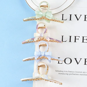New Sweet Butterfly Hair Clip with Gold Plated Alloy and Elegant Design for Women