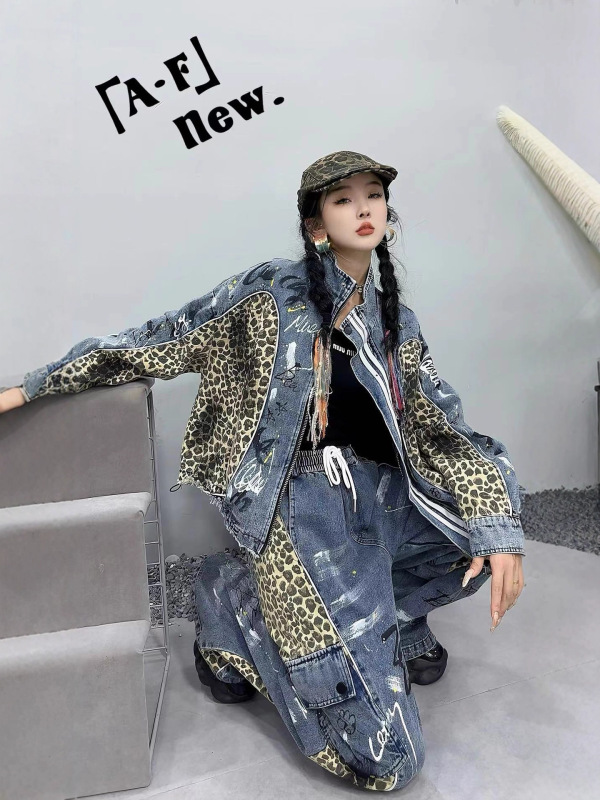 欧货牛仔外套女2025秋季新款重工彩绘涂鸦字母拼接豹纹宽松夹克潮|undefined