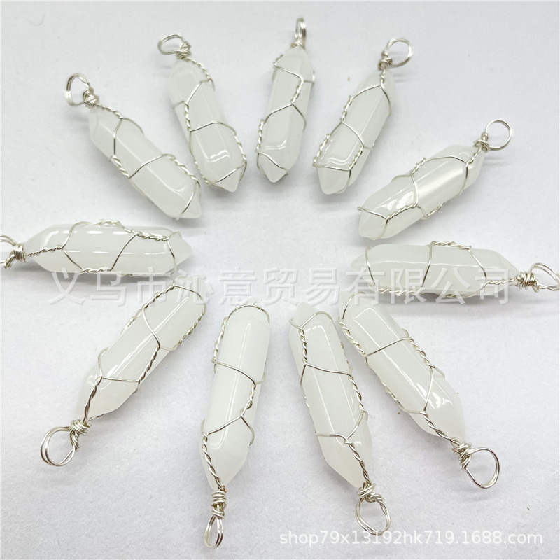 Comercio exterior caliente bobina hexagonal columna colgante collar de cristal natural hecho a mano de plata hilo bala joyería al por mayor