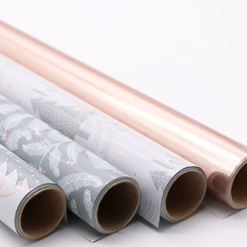 FUENTE Papel de regalo de Navidad de fábrica aluminizado Papel de película Caja de regalo Embalaje Papel compuesto de papel de aluminio Impresión