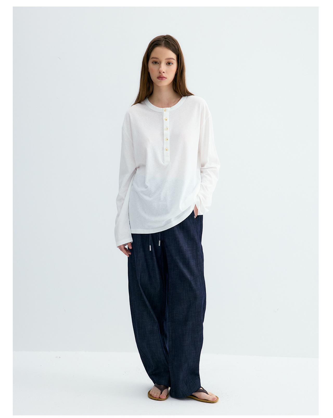 UNF 250g Henry Neck Long-Sleeve Tee