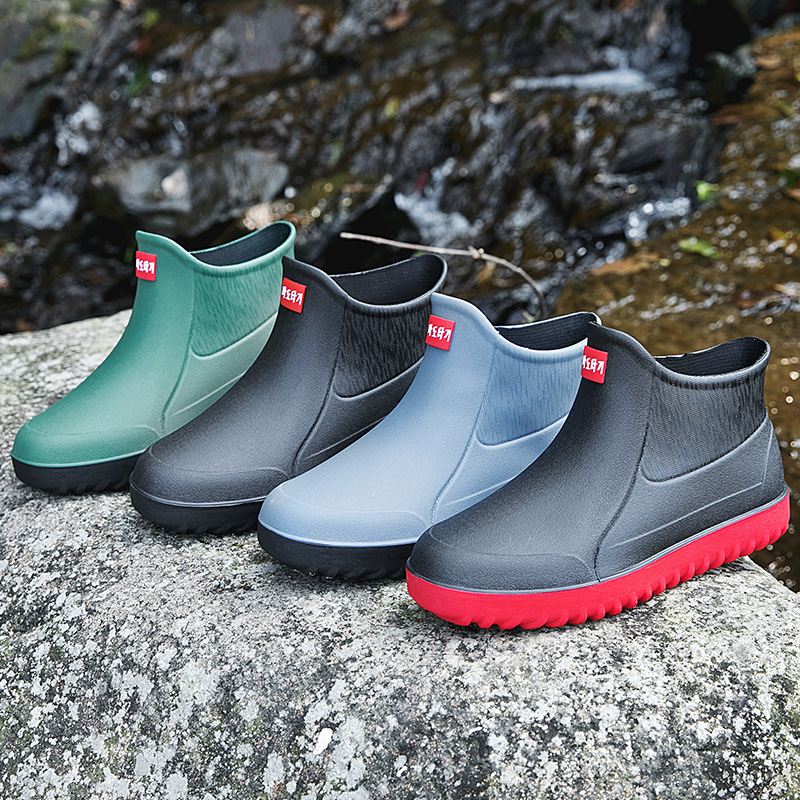 Botas de lluvia bajas transfronterizas para hombres zapatos impermeables al aire libre antideslizantes zapatos de trabajo de cocina de moda alemana zapatos de goma de lavado de coches de pesca