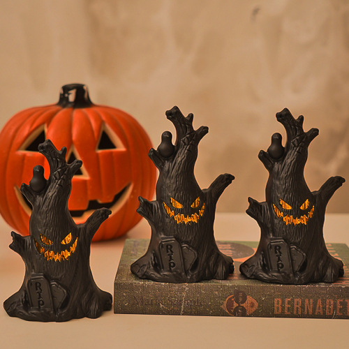 Cross-border Halloween layout, pumpkin lanterns, LED electronic candle lights, ghost tree stump decorations, ghost faces, festive atmosphere ornaments