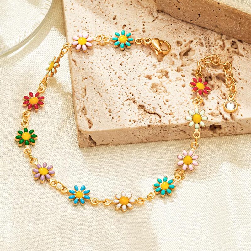 European and American Hot-Selling S925 Silver Ethnic Style 18K Gold Colorfulful Small Daisy Bracelet Women's Fashion Designer Trend European and American Hot-Selling S925 Silver Ethnic Style 18K Gold Colorfulful Small Daisy Bracelet Women's Fashion Designer Trend