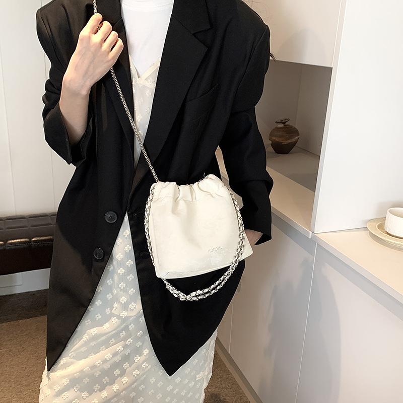 2024 Neue Damenmode Tote National Silk Art Style Kette Einzelschulter Crossbody Blessing Water Bucket Bag_voghion.com