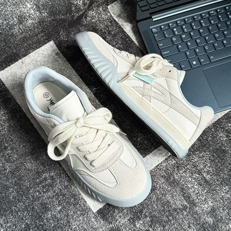 Летние дышащие парусиновые туфли для мужчин, повседневные кроссовки, модная универсальная мужская обувь, чистая и стильная мужская обувь.