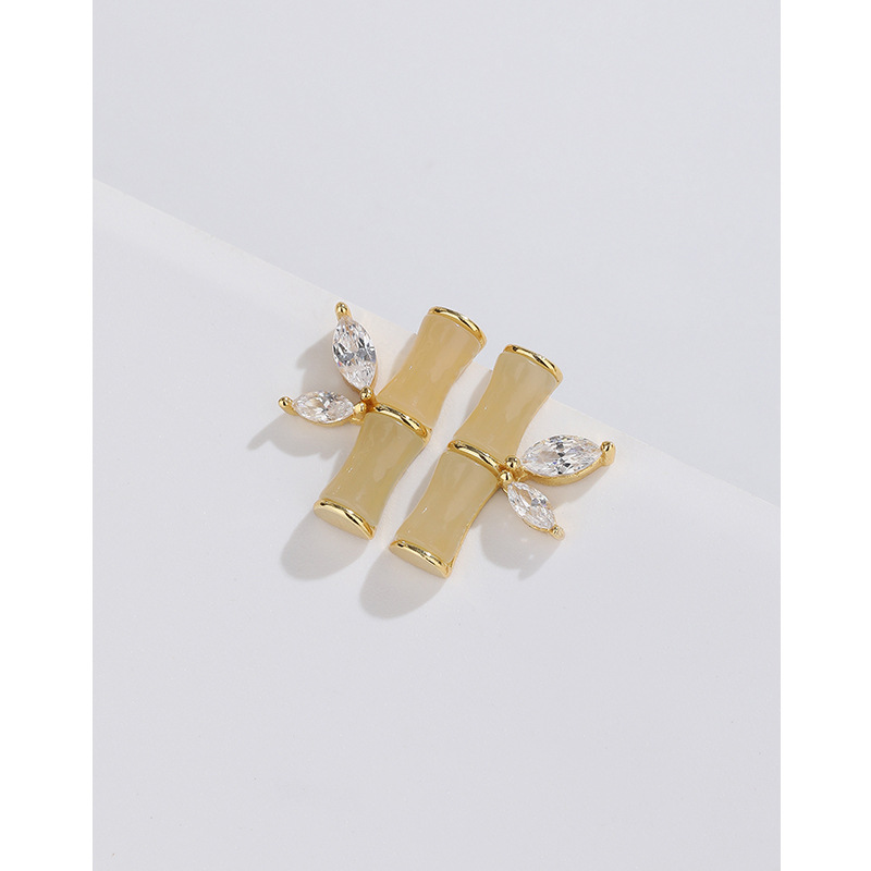 Hetian Jade bambú 925 pendientes de plata esterlina elegante estilo antiguo diseño de nicho de alto grado pendientes 2023 nuevos pendientes