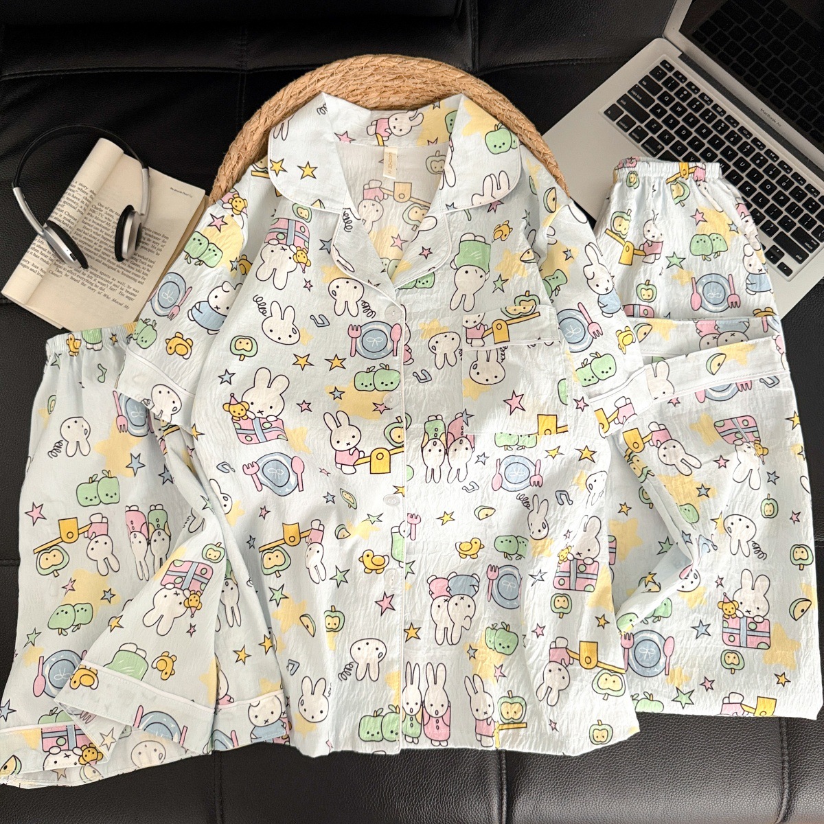 Nube de algodón de tres piezas nuevo pijama de mujer adorable con solapa de manga corta pantalones cortos pantalones largos set de ropa para el hogar