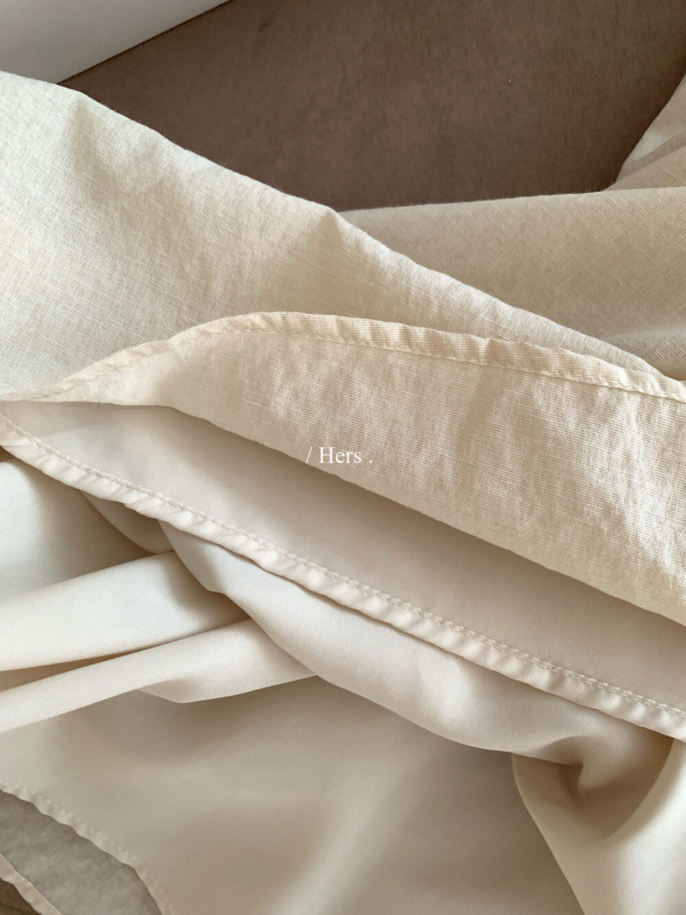 Đầm maxi nữ cổ tròn không tay thắt eo phong cách tối giản — trắng ngà, màu mơ chi tiết 24