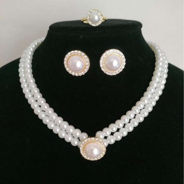 Retro elegant universal necklace from pearl
