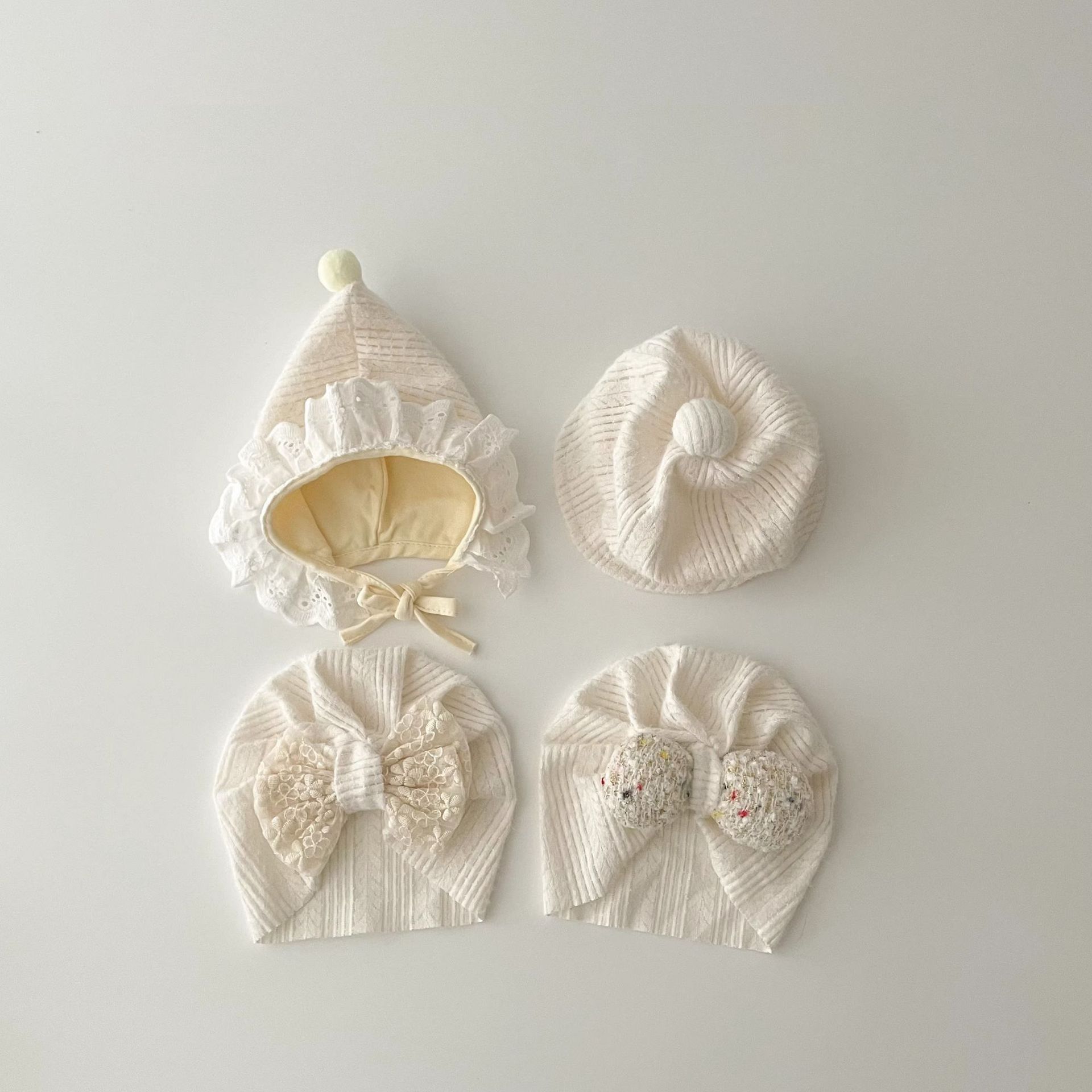 Babyhue til efterår og vinter med bomuldskant og øreklapper_voghion.com