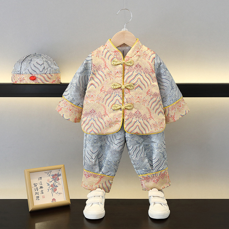 파란색 첫 번째 옷