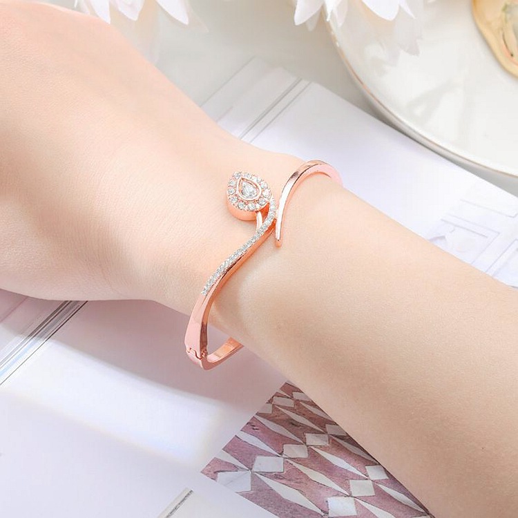 Fashion Water Droplets Alloy Rhinestones Women's Bangle display picture 1