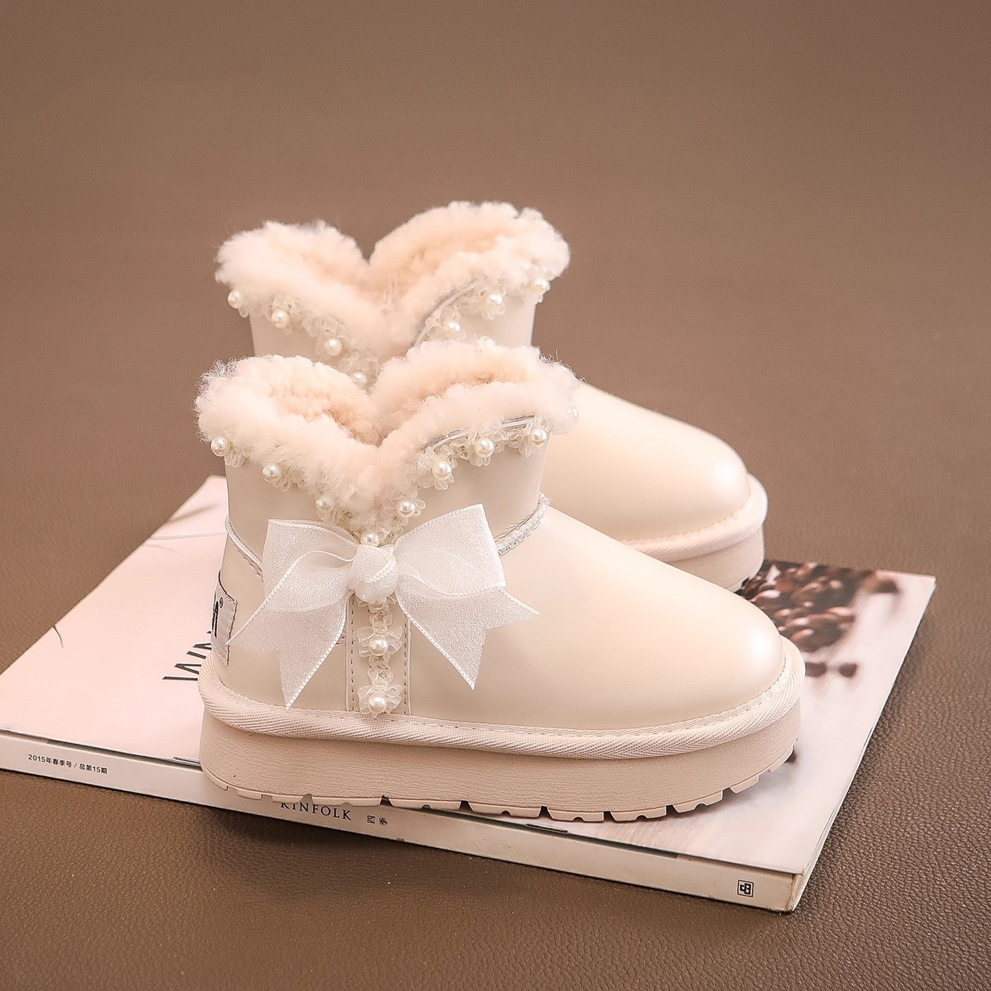 女童雪地靴2025冬季新款蝴蝶结女孩公主短靴儿童加绒加厚大棉靴子