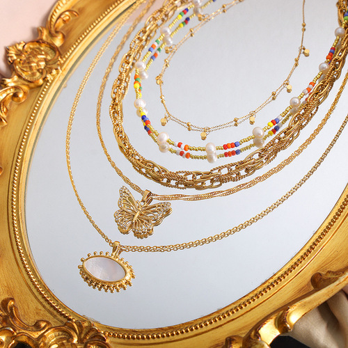 French-inspired Ins cool and minimalist geometric shape chain jewelry set, versatile and easy-to-match titanium steel gold-plated women's accessories set