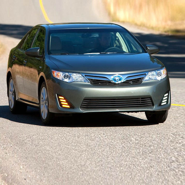 Suitable for overseas version 12-14 Toyota Camry daytime running lights Camry front fog lamp frame modified driving lights