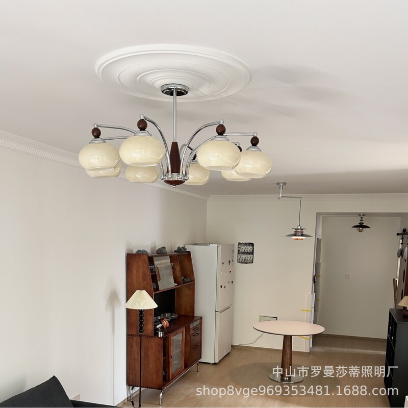 Bauhaus Cream Style Middle Ancient Living Room Chandelier Designer Solid Wood Creative Persimmon Glass Dining Room Bedroom Chandelier