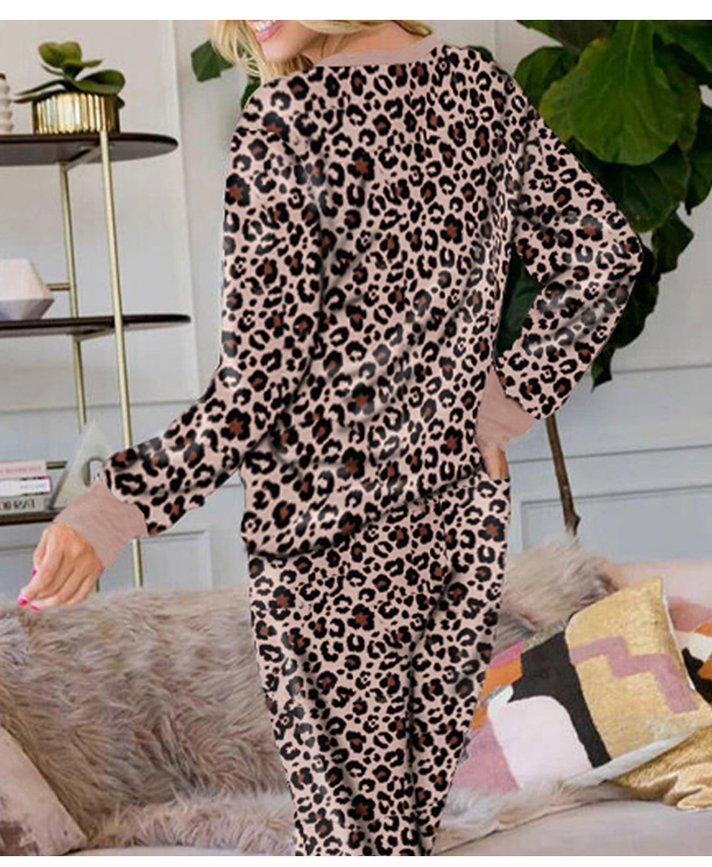 Leopard Print Buckle Pajamas NSMDS89107