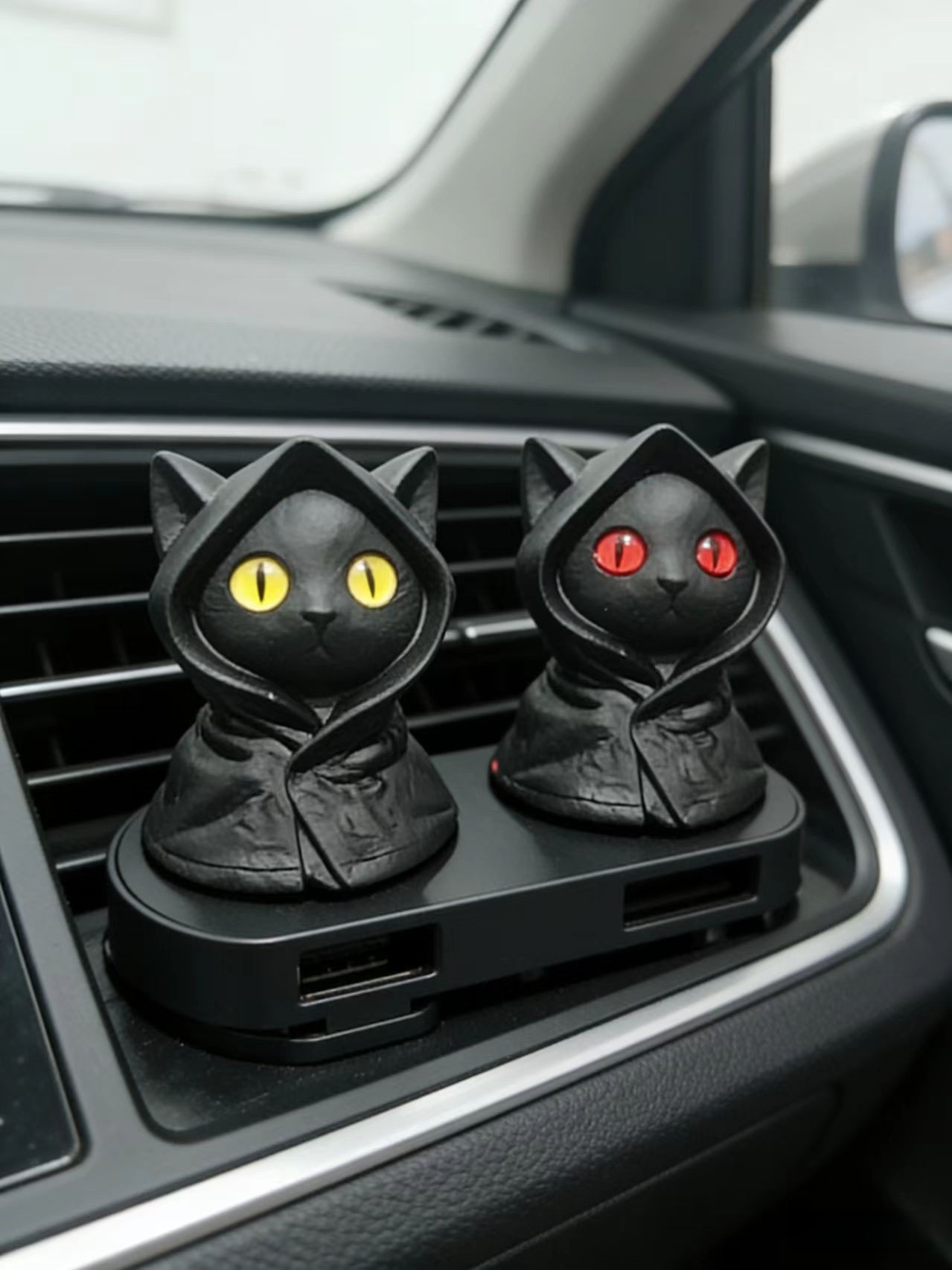 Super Cute Cat Car Ornaments, High-Quality Dark Night Black Cat Decorations for Car Dashboard and Rear