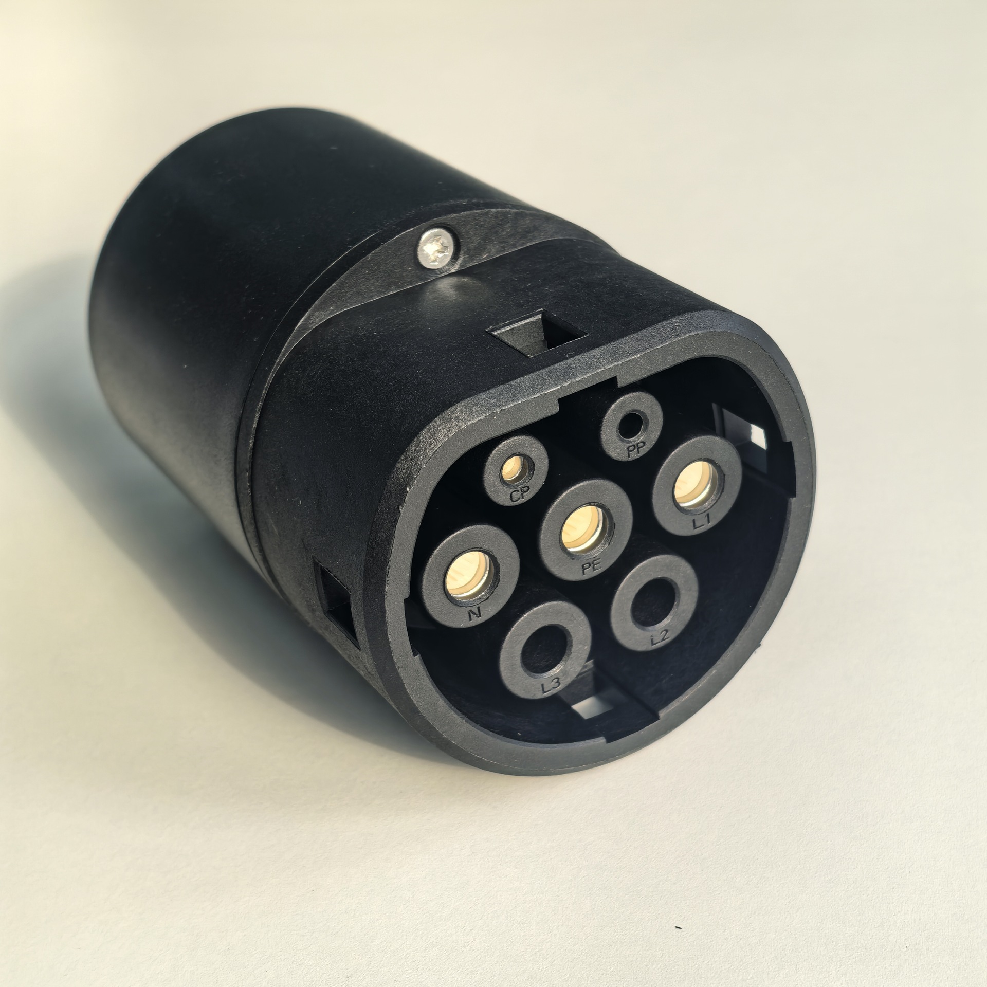 欧标新能源放电枪取电枪插座电动汽车通用比亚迪TYPE2车用取电V2L