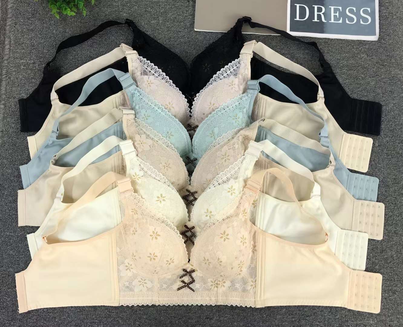 Bréster de alta calidad estilo de encaje jacquard transpirable ajustable confort lateral plegable ropa interior de botón múltiple