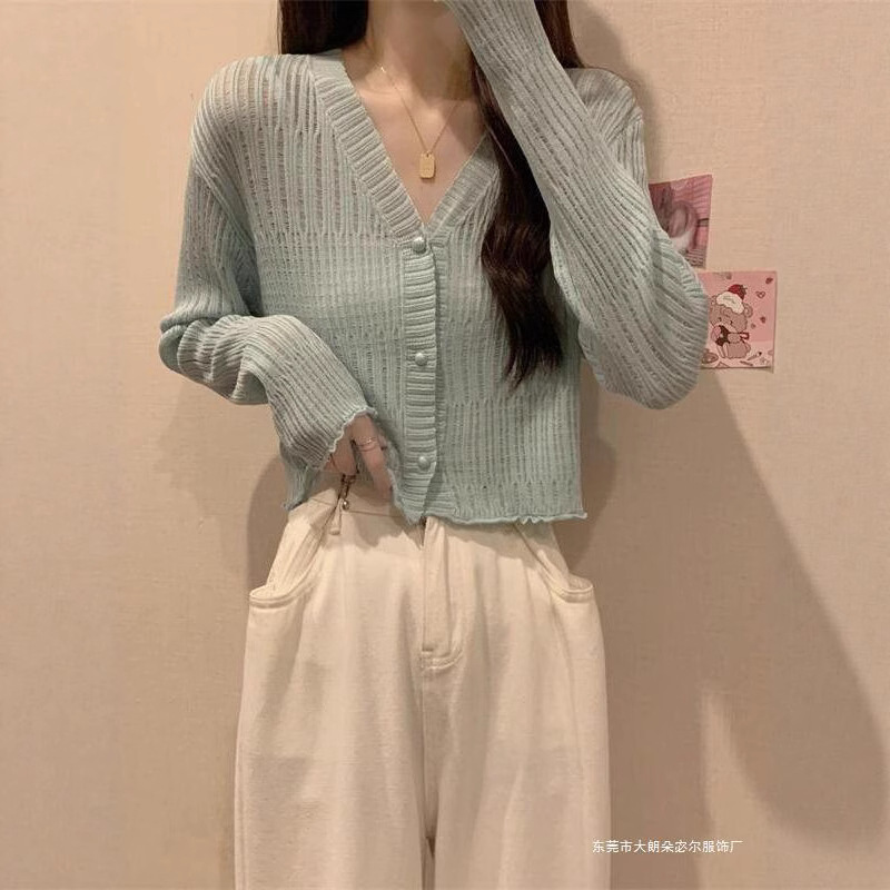 Women's Summer Thin Ice Silk Knitted Sun Protection Shirt Short Hot Girl Top Sweet V-Neck Hollow Knitted Cardigan