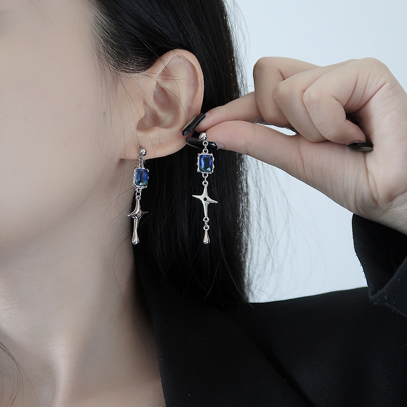 Fashion Star Alloy Inlay Zircon Drop Earrings