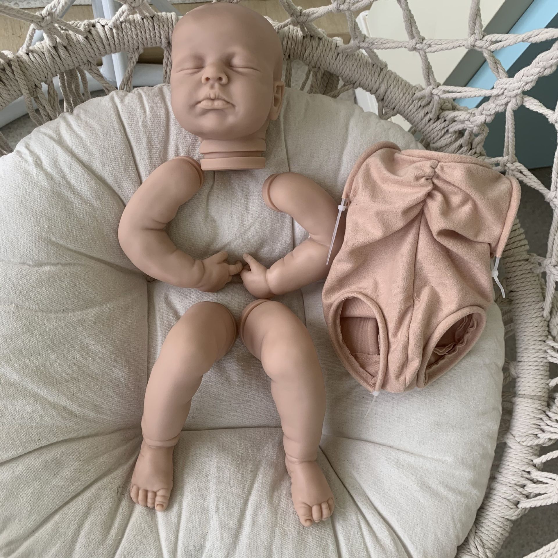 Renacido muñeca kit Loulou renacido bebé molde