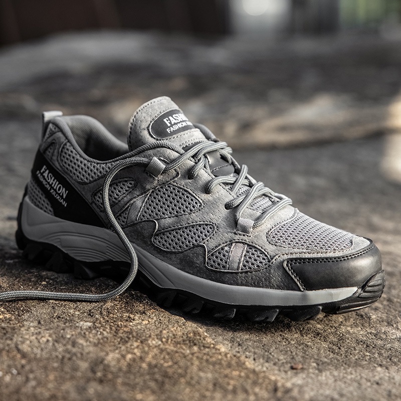 Foreign Trade Men's Shoes New Summer Mesh Breathable Thin Hollow Mesh Shoes Men's Outdoor Mountaineering Travel Sports Trendy Shoes