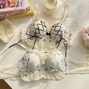 �ɐ۽���~��ϵ��Ů�ٽz����ŮС�ؾ۔n�o�Ȧ�Ը��}���������b