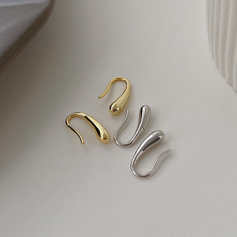 Europa y los Estados Unidos explotaron gota de agua simple pendientes compactos femeninos estilo de moda retro personalidad gancho de orejas agujeros de orejas de orejas