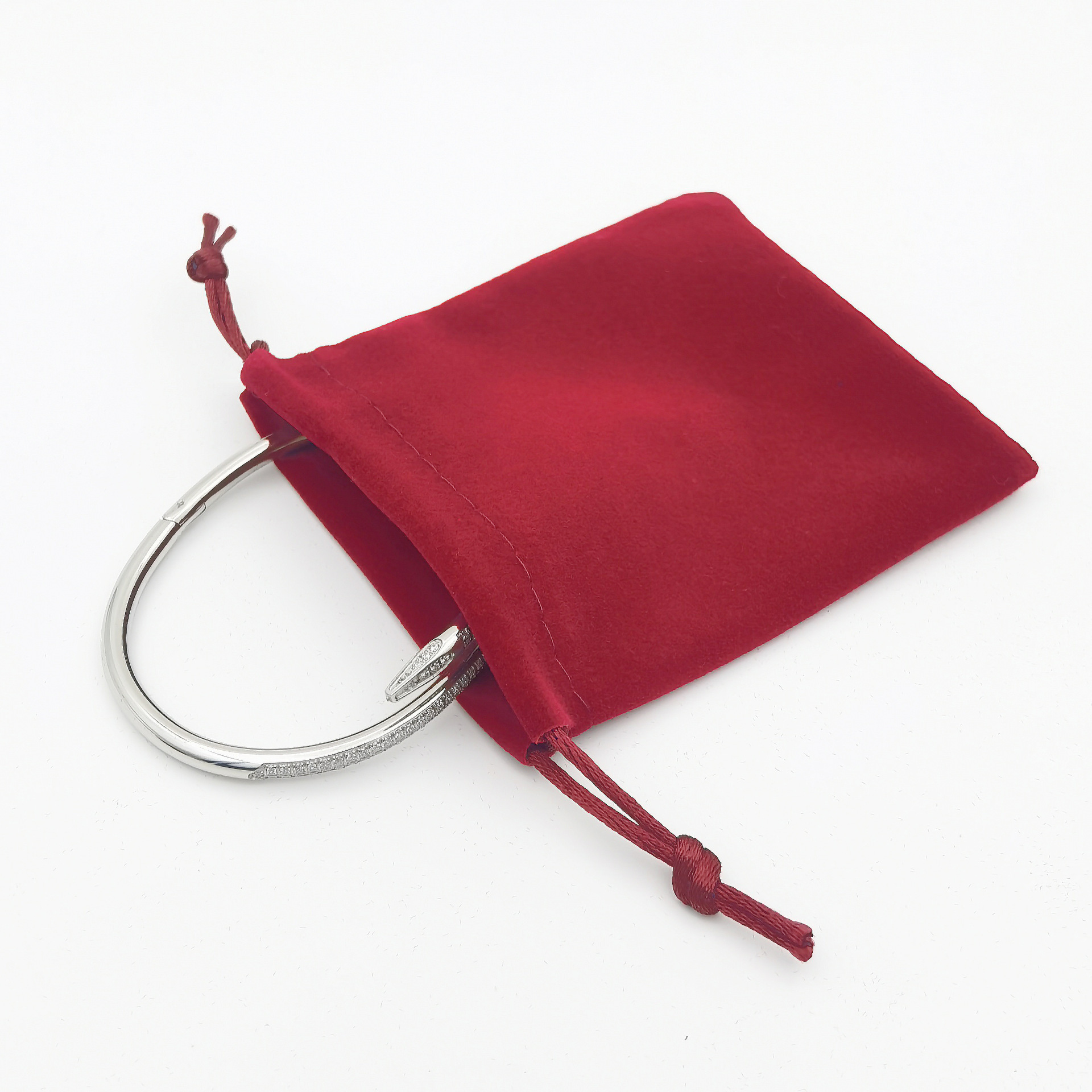 卡家满钻钉子手镯