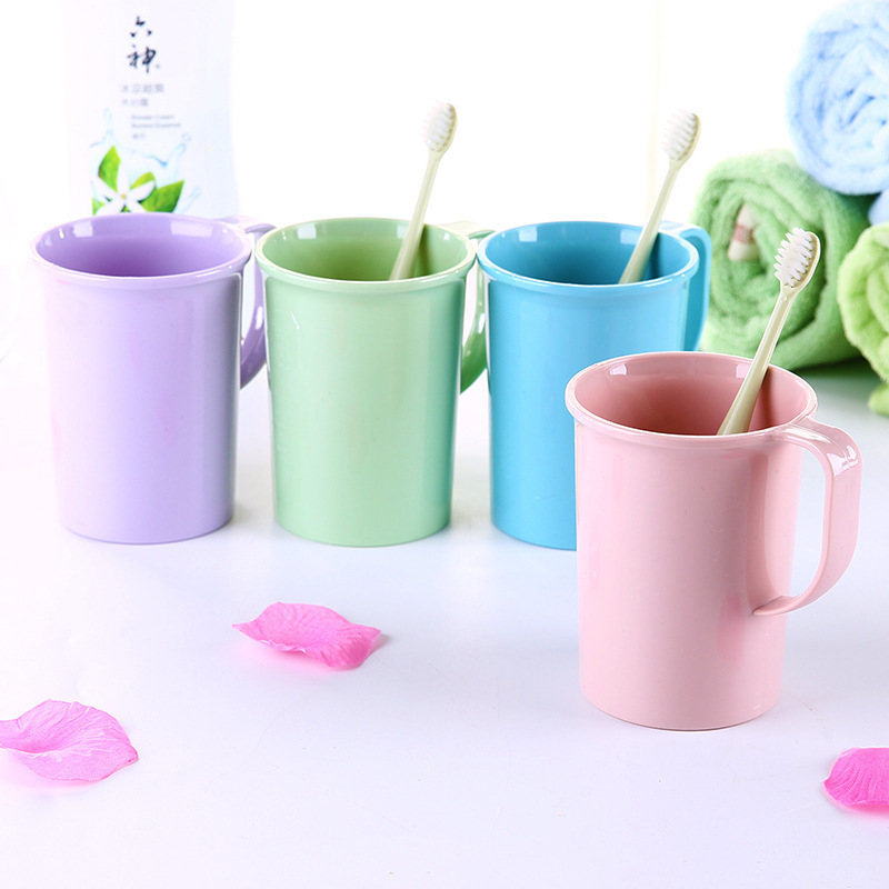 Z taza de enjuague bucal simple con mango taza de cepillo de dientes taza de lavado de pareja creativa Corea del Sur taza de cepillo de dientes de plástico portátil taza de cepillo de dientes