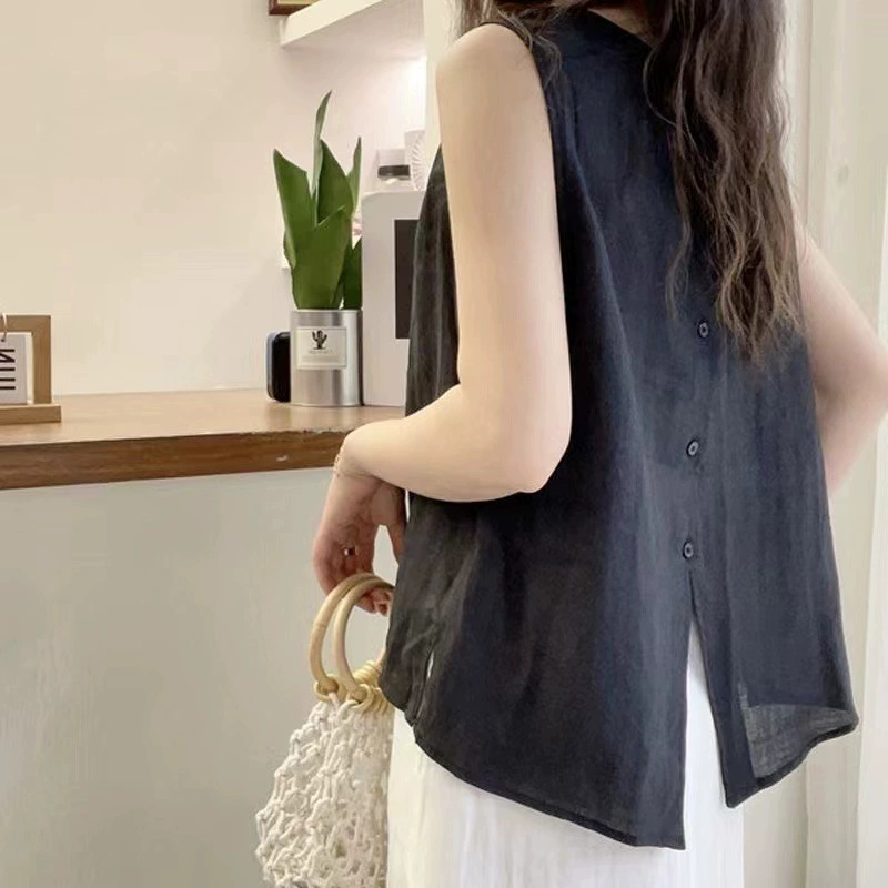 Женская летняя рубашка без рукавов с разрезом на спине и пуговицами, новый стиль 2025 года, свободный и облегающий топ-жилет