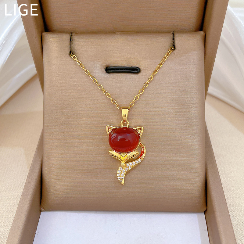 Luxe vos ketting met kristallen voor dames van titanium_voghion.com