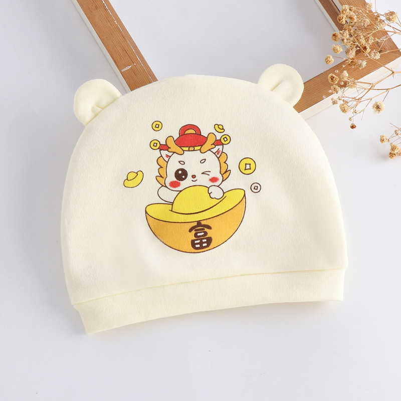 0--1 Sombrero de bebé recién nacido primavera y otoño algodón peinado para bebés de dibujos animados para hombres y mujeres cuatro estaciones sombrero de neumáticos a prueba de viento sombrero de puerta de goma