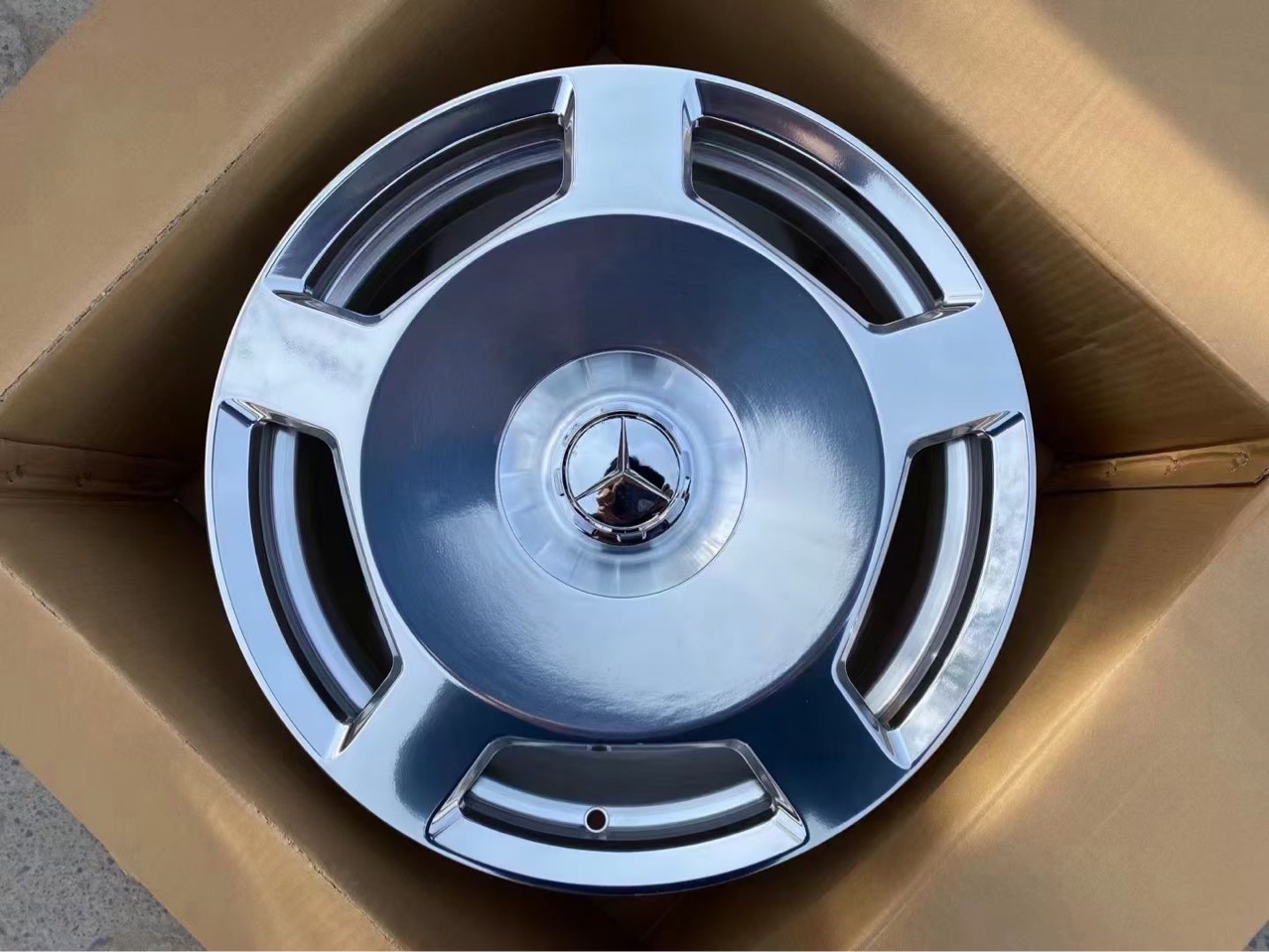 Suitable for Mercedes-Benz Maybach pie wheel 20 inch s680s600s450 Vito v260 suspension 1918